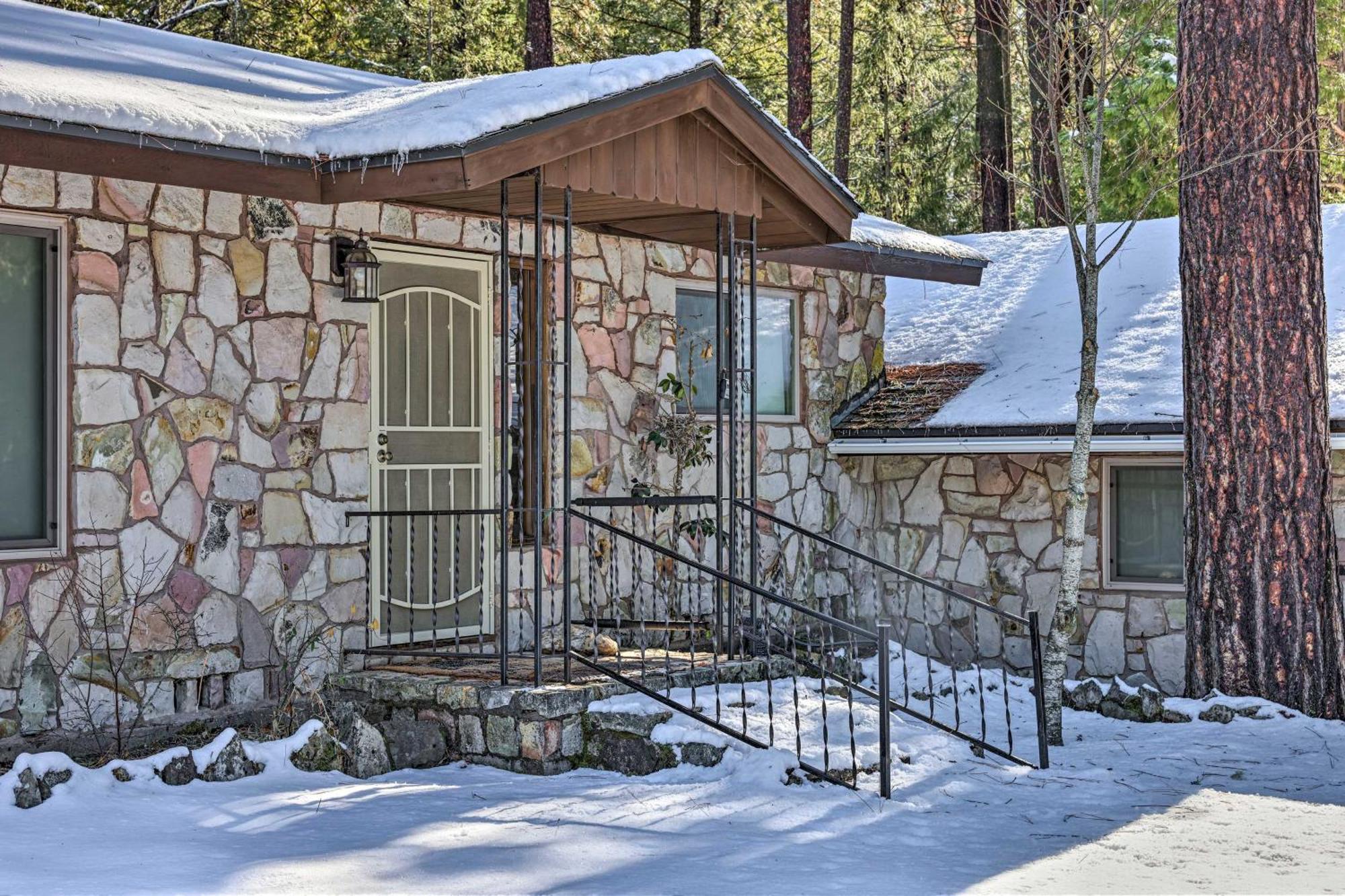 Riverfront Home Near Yosemite National Park! Groveland Esterno foto